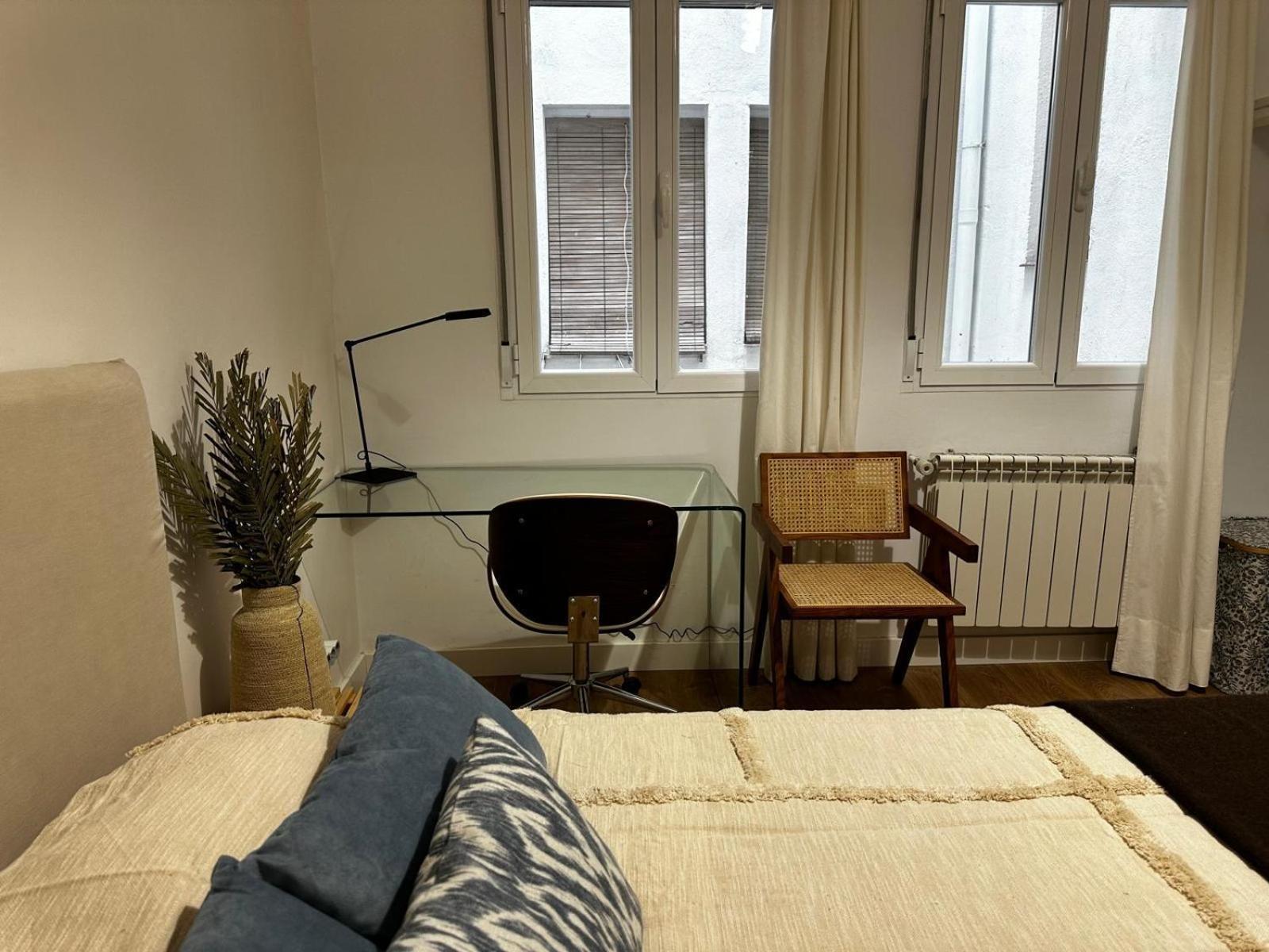 Piso 2 Habitaciones En El Centro Madrid Eksteriør bilde
